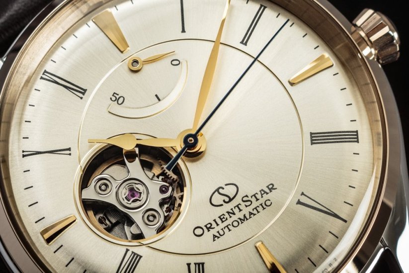 Orient Star Classic Open Heart Automatic RE-AT0201G00B