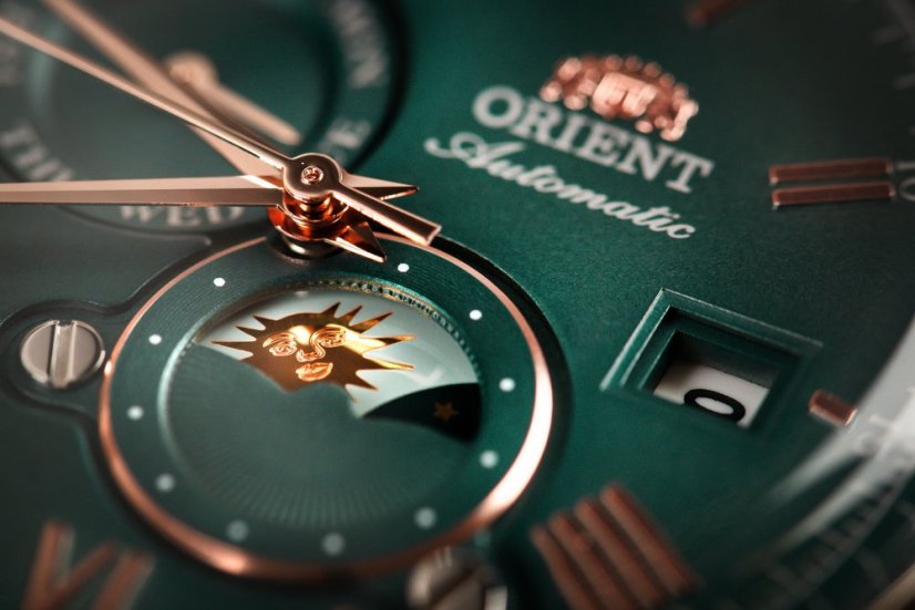 Orient Classic Bambino 2nd Generation Version9 Sun & Moon Automatic RA-AK0805E30B Limited Edition 9500pcs