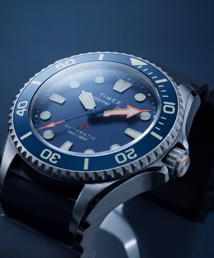 Timex Deepwater Meridian 200 HEV Automatic TW3A01700UK