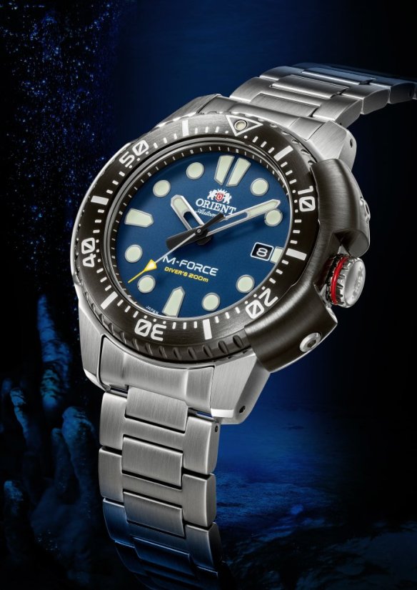 Orient Sports M-Force Diver's Automatic RA-AC0L07L30B