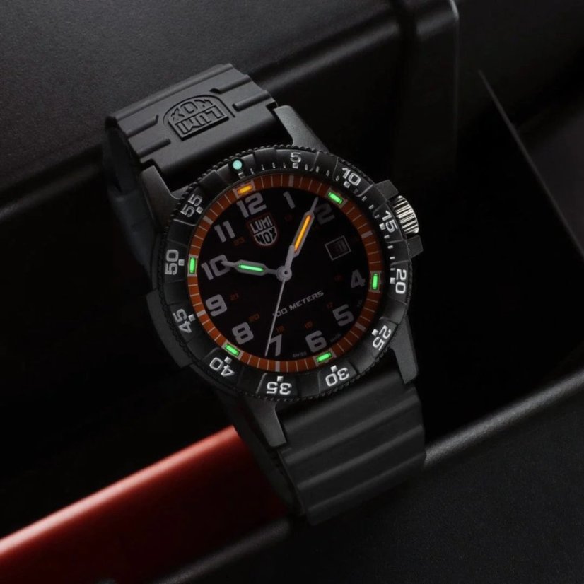 Luminox Leatherback Sea Turtle Giant 0320 Series XS.0329.1