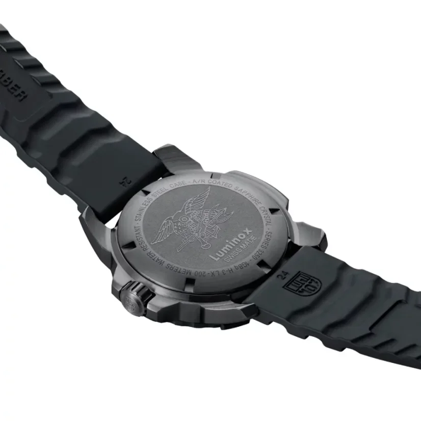 Luminox Navy Seal Steel 3250 Time Date Series XS.3251.BO.CB