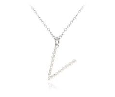 Stříbrný náhrdelník MINET písmeno "V" s perličkami JMAS710VSN45