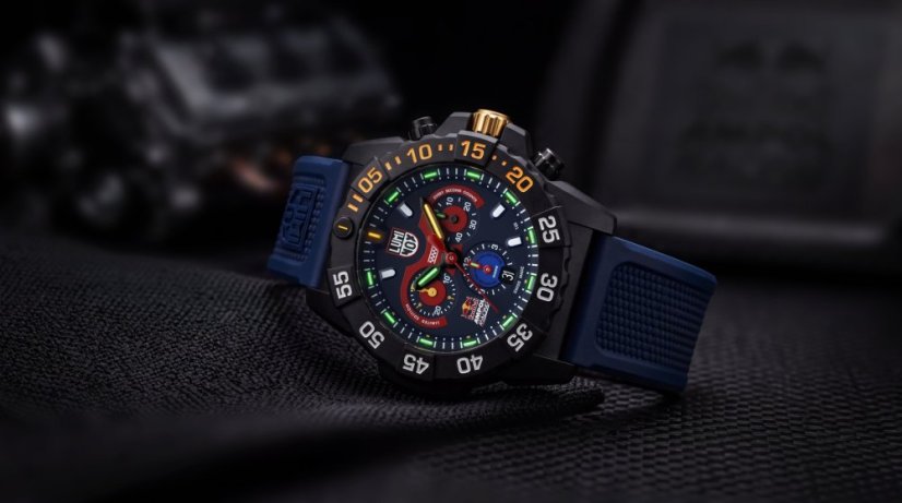 Luminox Navy SEAL Chronograph 3580 Series Red Bull AMPOL Racing Limited Edition XS.3581.ARB.N
