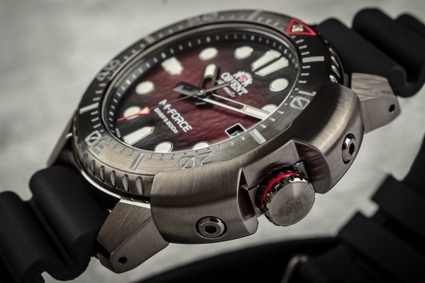 Orient Sports M-Force Automatic Diver's RA-AC0L09R00B Limited Edition 2000pcs