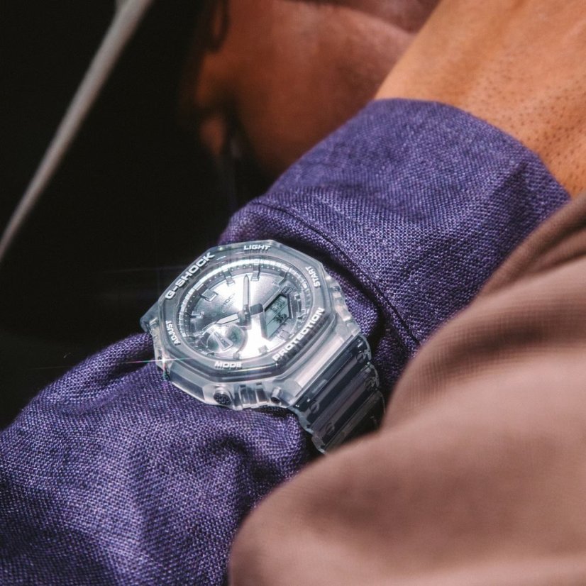 CASIO GA-2100BM-7A8ER G-Shock Bright Metallic Dial Series