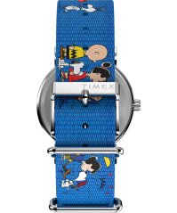 Timex Peanuts Weekender Gang's All Here TW2W194006B
