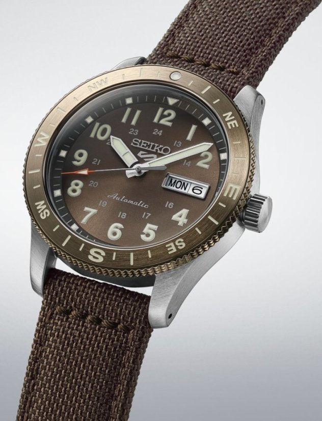 Seiko 5 Sports Field Style HDB009K1