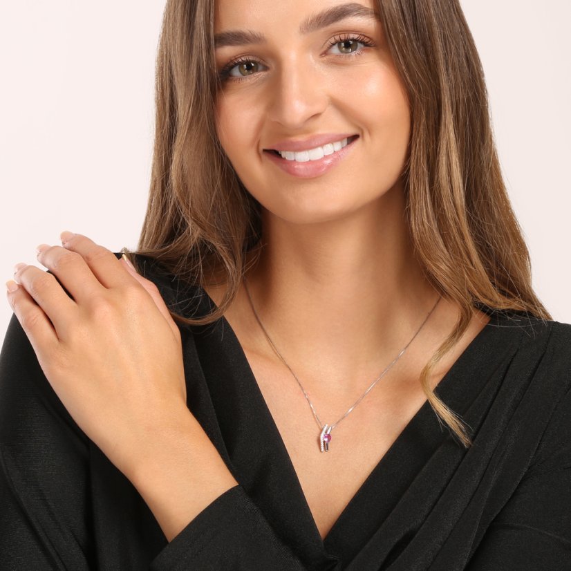 Strieborný prívesok so zirkónmi JVD SVLP0868SH2R200