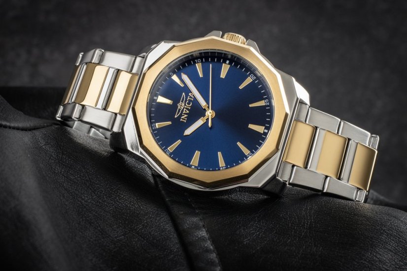 Invicta Speedway Quartz 42mm 46838