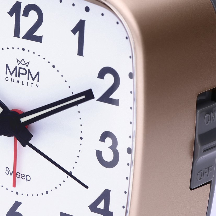 Budík s LED podsvícením a tichým chodem MPM  C01.3967.83