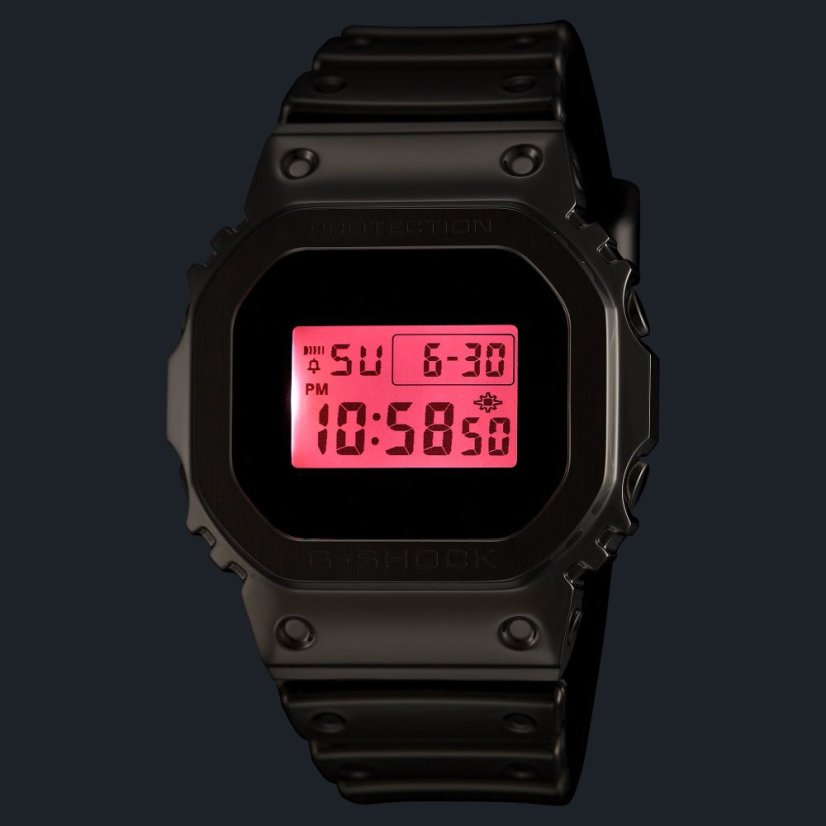 CASIO GM-5600YRA-8ER G-Shock