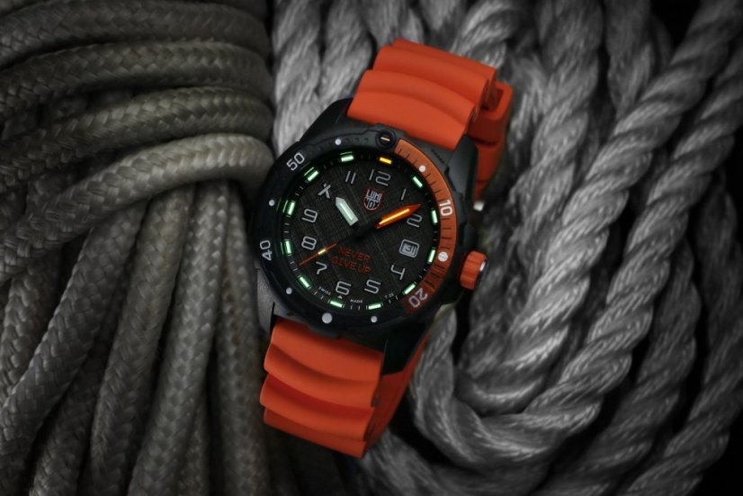 Luminox Bear Grylls Survival Sea 3720 Series XB.3729.NGU