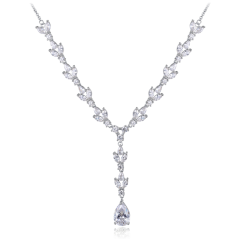 MINET Luxusný strieborný náhrdelník so zirkónmi Ag 925/1000 16,05g