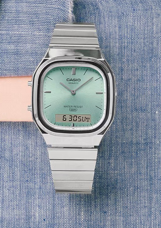 CASIO AQ-240E-2AEF Vintage