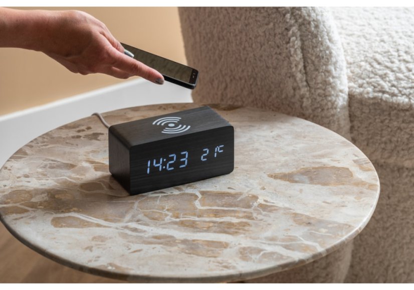 LED budík - hodiny 5933BK Karlsson s nabíjaním 15cm