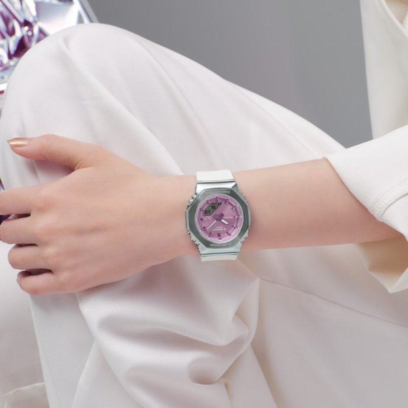 CASIO GM-S2110-7A6ER G-Shock