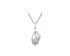 Strieborný prívesok so zirkónmi a perlou JVD SVLP0233SH8P600