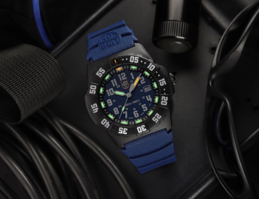 Luminox Navy SEAL 3550 Series XS.3553