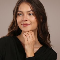 Zlatý prsteň ZR0295XJ70-9957 (585/1000) Veľ.57 0,99g