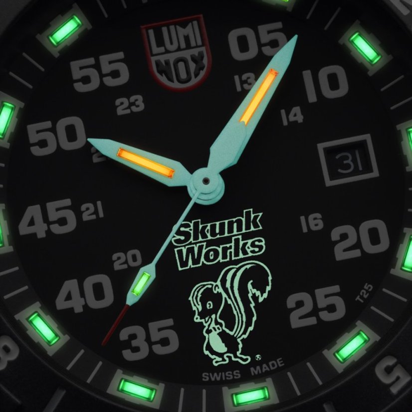 Luminox F117 X Skunk Works Heritage 6440 Series XA.6442.H.SET