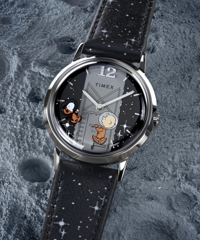 Timex Peanuts Marlin Hand-Wound Space TW2W897007U