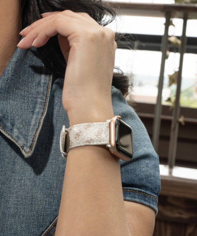 Guess Apple Watch řemínek CS2009S1