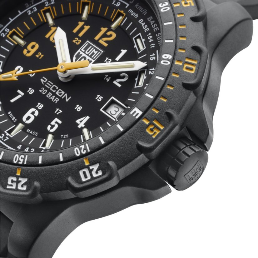 Luminox RECON Point Man 8820 Series XL.8825.H.2