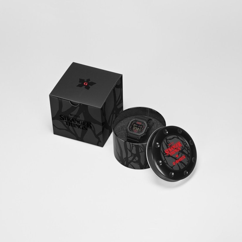 CASIO DW-5600STT-1ER G-Shock Stranger Things collaboration models