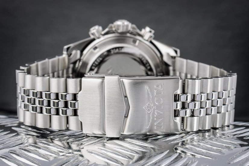 Invicta Speedway Quartz 40mm 30989