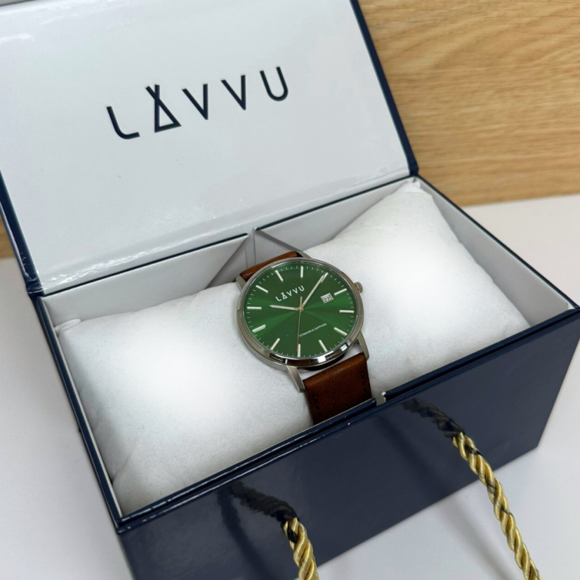 LAVVU Zelené pánske hodinky so zafírovým sklom Copenhagen Titanium Green