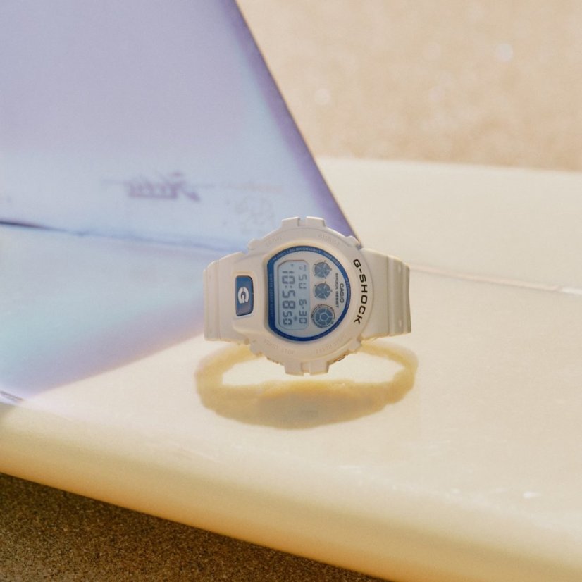 CASIO DW-6900HDS-7ER G-Shock Hidden Glow Series