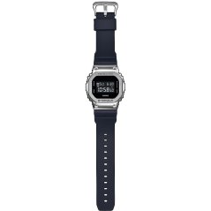 CASIO GM-5600U-1ER G-Shock
