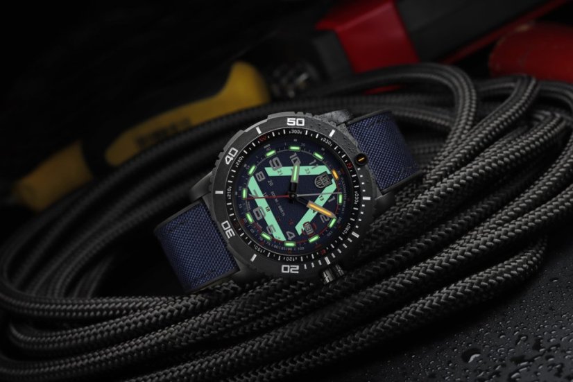 Luminox ICE-SAR 1080 Series XL.1083