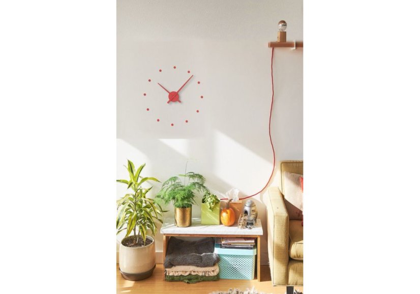 Designové nástěnné hodiny NOMON OJ červené 50cm
