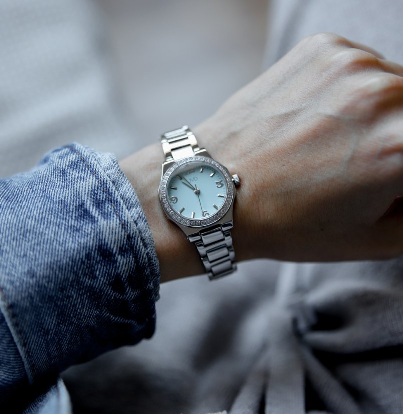 Náramkové hodinky JVD JZ212.1