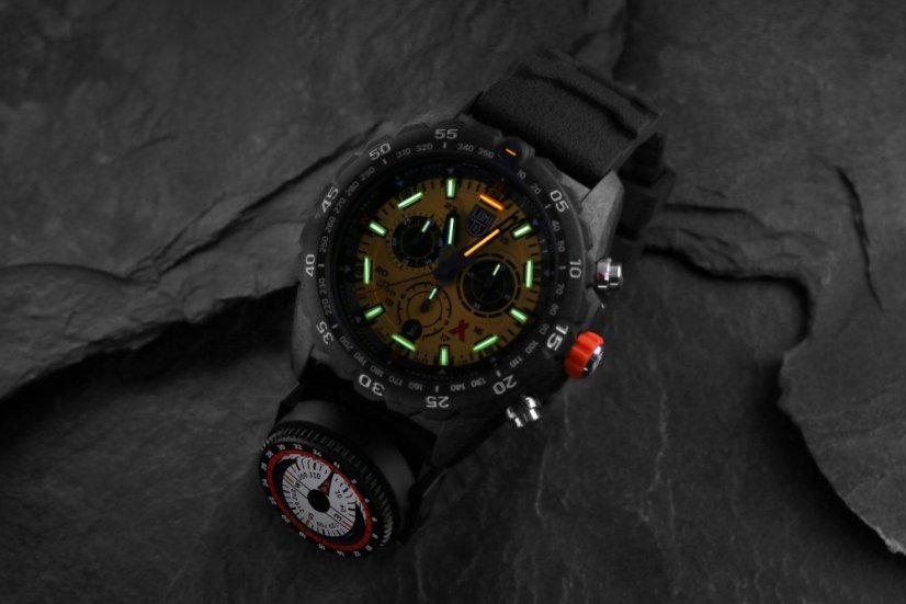 Luminox Bear Grylls Survival Master 3740 Series XB.3745
