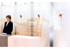 Dizajnové nástenné hodiny Nomon RODON Mini red 50cm