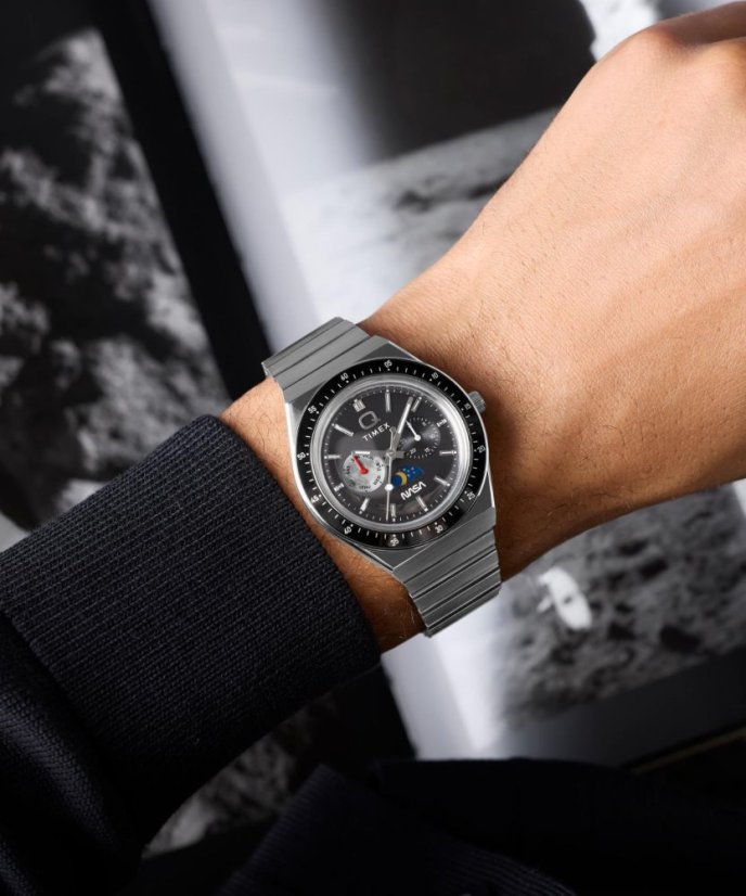 Timex Q Timex NASA TW2Y56700UK