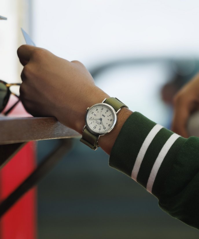 Timex Weekender TW2W86000BR