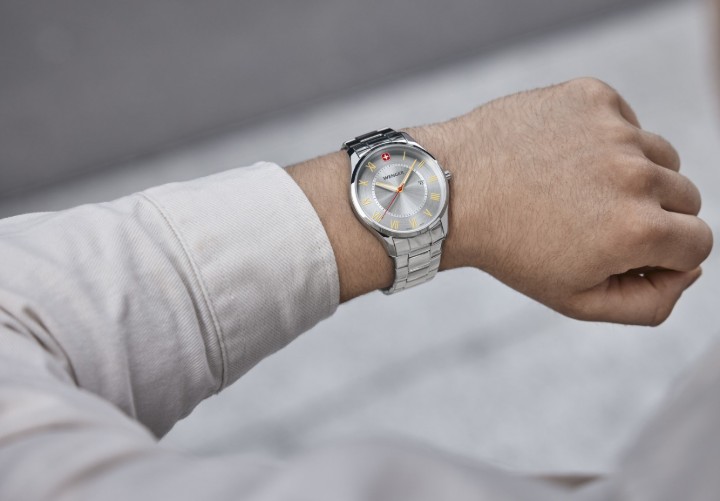 Wenger City Classic Quartz 01.1441.136