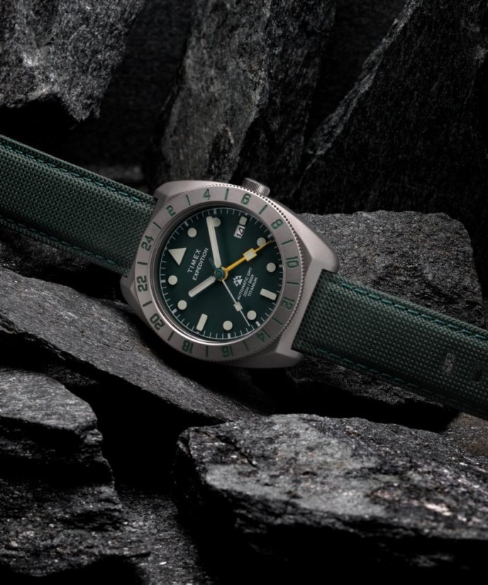 Timex Expedition Pioneer Titanium Automatic GMT TW2Y63400UK