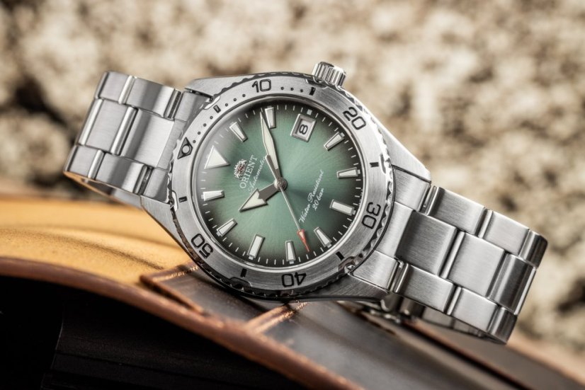 Orient Sports Mako 40 Automatic RA-AC0Q13E30B