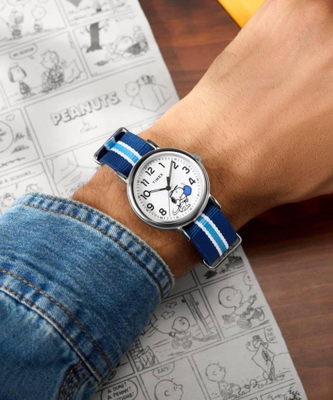 Timex Peanuts Weekender TW2Y50600UK