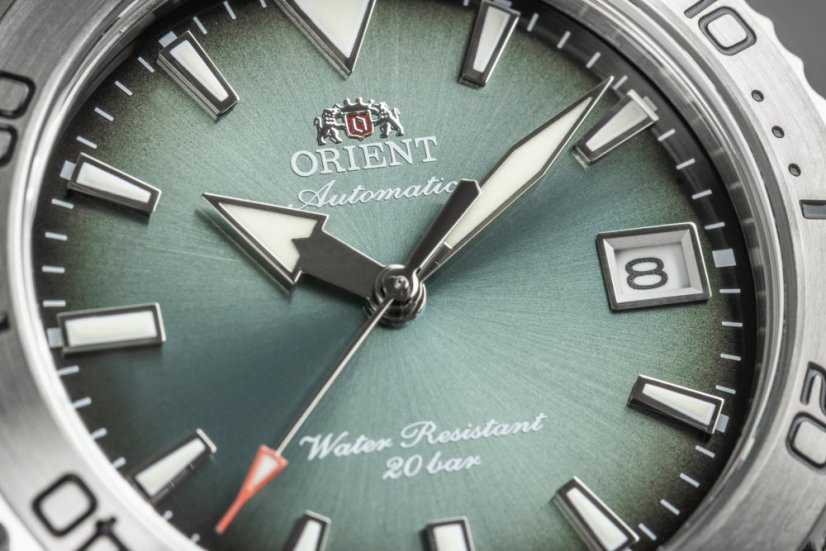 Orient Sports Mako 40 Automatic RA-AC0Q13E30B