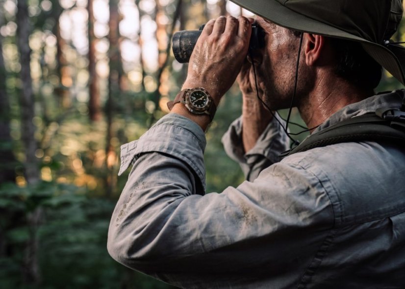 Luminox Adventure 1300 Series XL.1301.LG