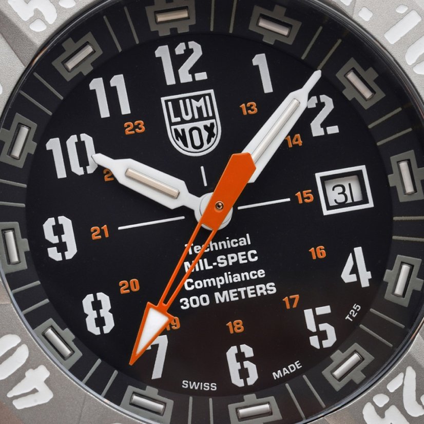 Luminox MIL-SPEC 3350 Series XL.3359.SET