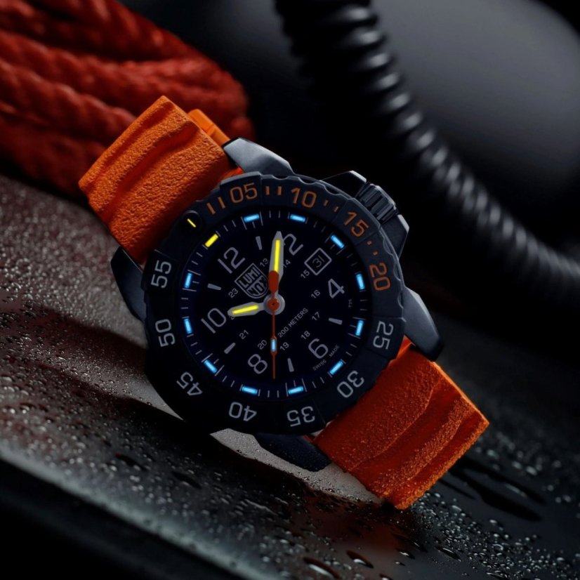 Luminox Navy Seal Foundation 3250 Back To The Blue Series XS.3253.CBNSF.SET