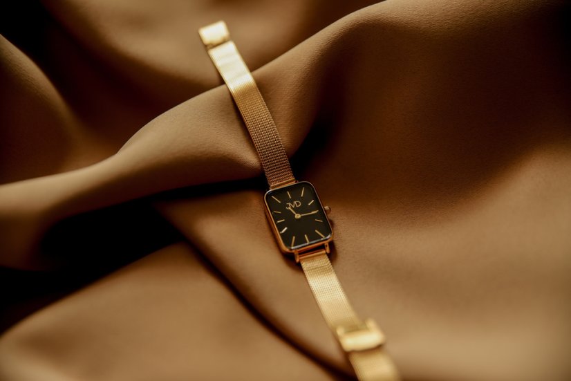 Náramkové hodinky JVD J-TS57