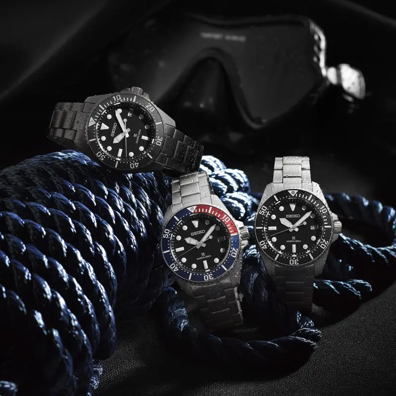 Seiko SNE595P1 Prospex Solar Diver’s in Blue-Red-Blue